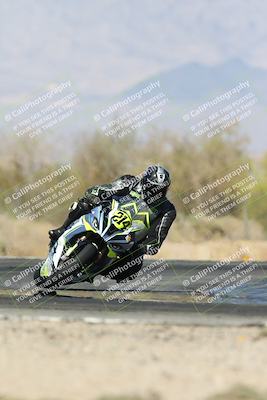 media/Apr-19-2025-CVMA (Sat) [[586b59ad56]]/Race 13-Amateur Supersport Open/